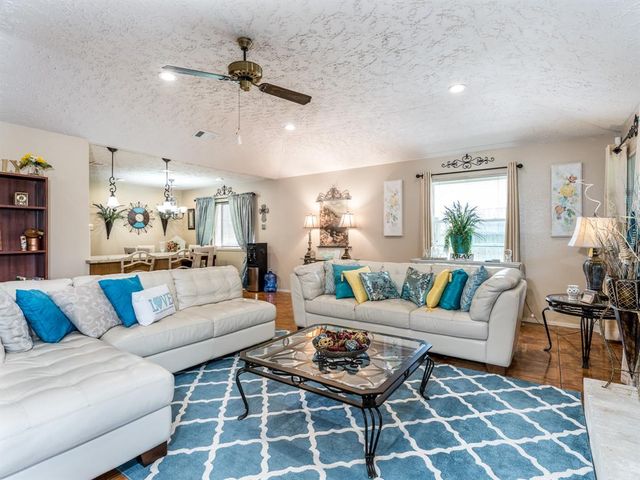 1814 Cliffdale Drive, Missouri City, TX 77489