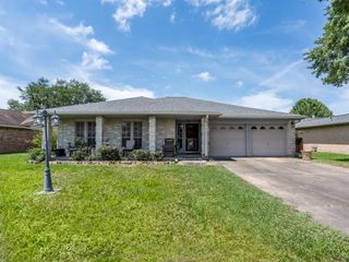 1814 Cliffdale Drive, Missouri City, TX 77489