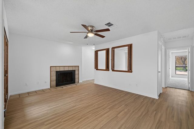 2103 Friendly Drive 3211, Arlington, TX 76011