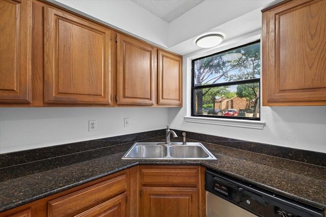 2103 Friendly Drive 3211, Arlington, TX 76011