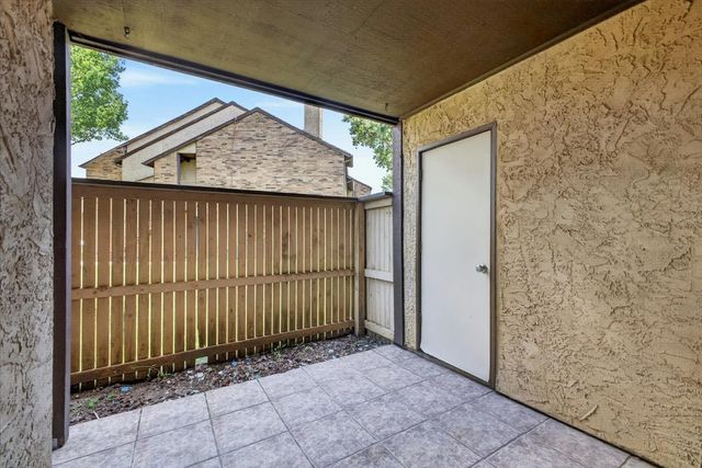 2103 Friendly Drive 3211, Arlington, TX 76011