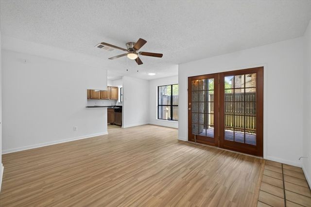 2103 Friendly Drive 3211, Arlington, TX 76011