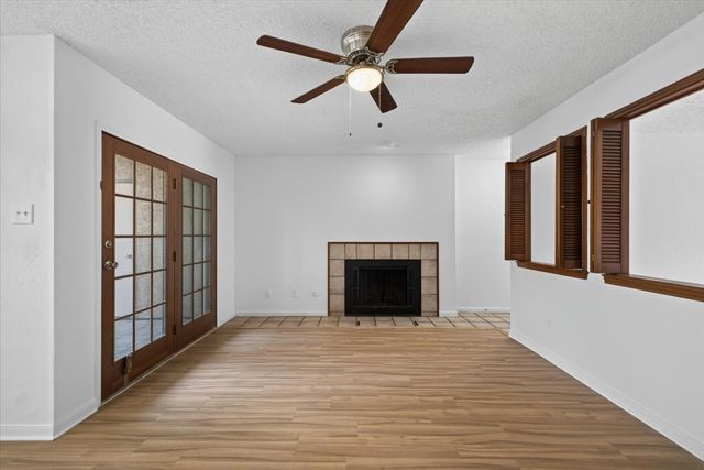 2103 Friendly Drive 3211, Arlington, TX 76011