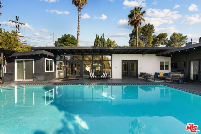 22505 Macfarlane Drive, Los Angeles, CA 91364