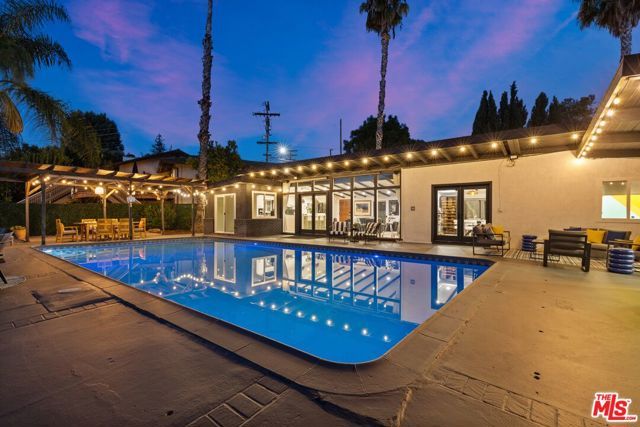 22505 Macfarlane Drive, Los Angeles, CA 91364