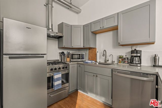 22505 Macfarlane Drive, Los Angeles, CA 91364