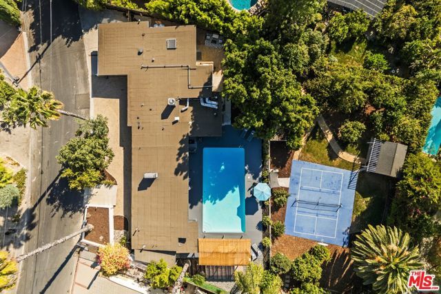 22505 Macfarlane Drive, Los Angeles, CA 91364
