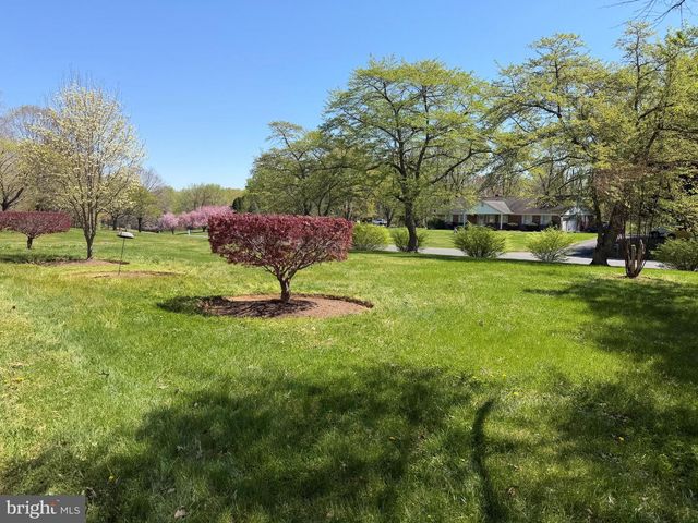 733 SHARPSBURG DR, Davidsonville, MD 21035