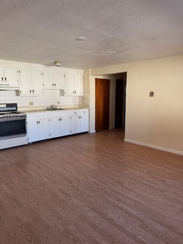 127 Atlantic Avenue 11, Revere, MA 02151