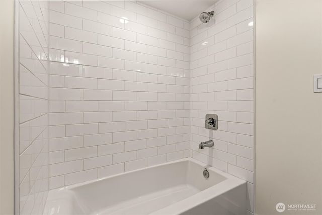 9251 N Ashworth Avenue N, Seattle, WA 98103