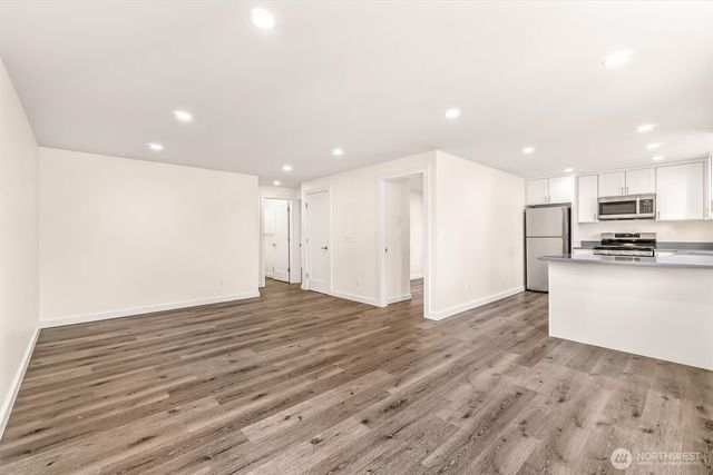 9251 N Ashworth Avenue N, Seattle, WA 98103