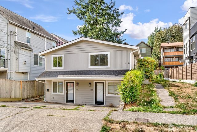 9251 N Ashworth Avenue N, Seattle, WA 98103