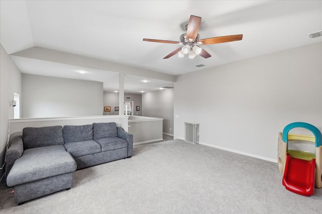825 Crest Breeze Drive, Fort Worth, TX 76052