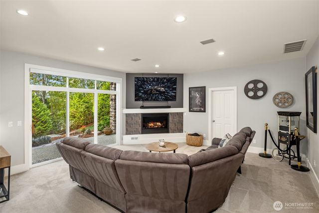 6560 156th Avenue SE, Bellevue, WA 98006