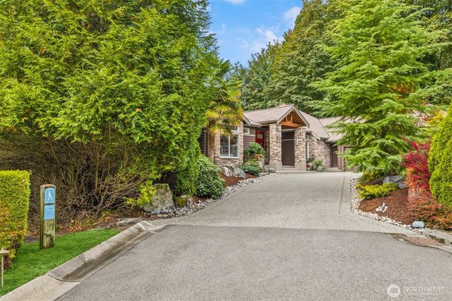 6560 156th Avenue SE, Bellevue, WA 98006