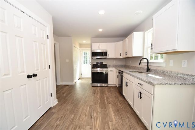 2300 Drummond Dr, Richmond, VA 23222