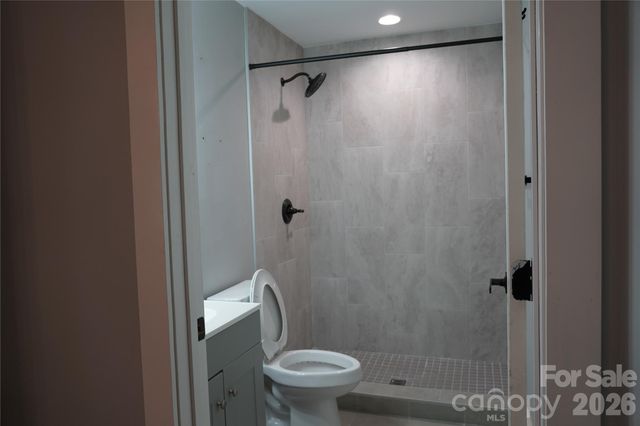 2631 Kenhill Drive, Charlotte, NC 28208