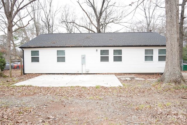 2631 Kenhill Drive, Charlotte, NC 28208