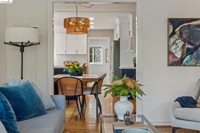 2465 2465 Alida St, Oakland, CA 94602