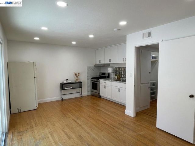 1590 Kildware Way, Pinole, CA 94564