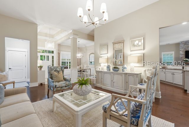 8 Dovetree Ln, Bluffton, SC 29910