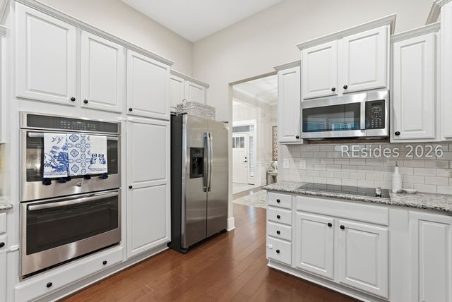 8 Dovetree Ln, Bluffton, SC 29910