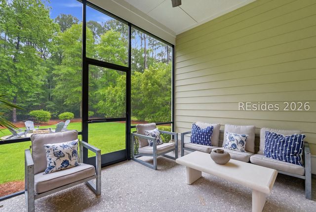 8 Dovetree Ln, Bluffton, SC 29910