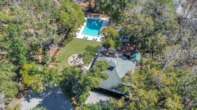 8 Dovetree Ln, Bluffton, SC 29910