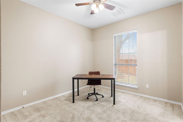 2881 Inniswood Circle, Arlington, TX 76015