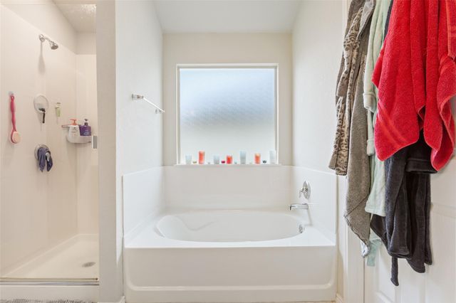 2102 Gadwall DR, Copperas Cove, TX 76522