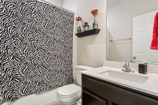 2102 Gadwall DR, Copperas Cove, TX 76522