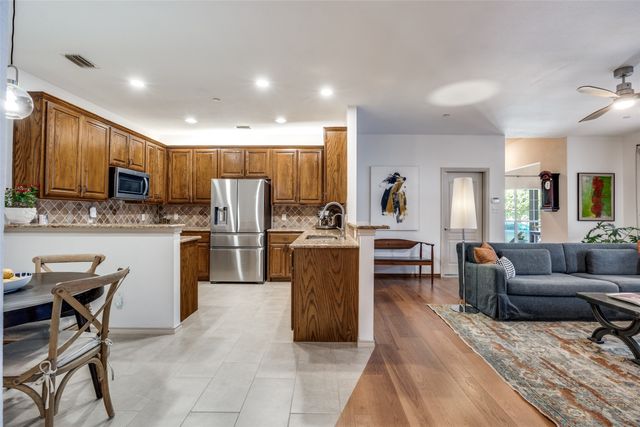 2212 Paige Court, Carrollton, TX 75006