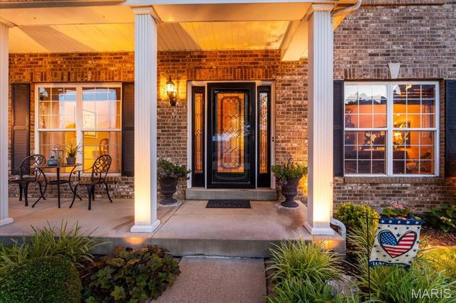 1654 Summit Terrace Court, Fenton, MO 63026