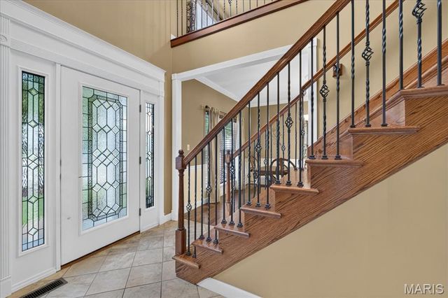 1654 Summit Terrace Court, Fenton, MO 63026
