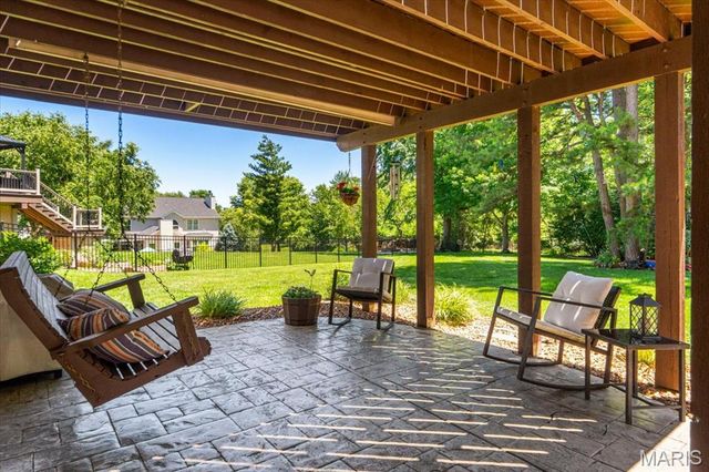1654 Summit Terrace Court, Fenton, MO 63026