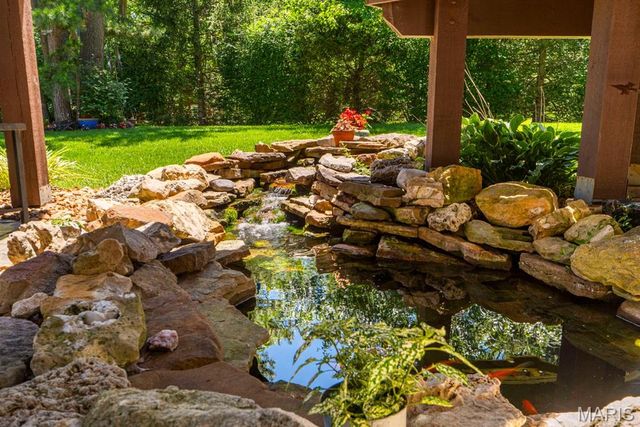 1654 Summit Terrace Court, Fenton, MO 63026