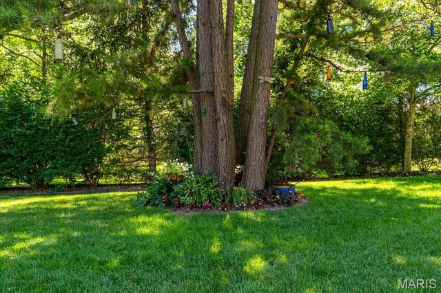 1654 Summit Terrace Court, Fenton, MO 63026