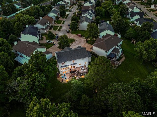 1654 Summit Terrace Court, Fenton, MO 63026