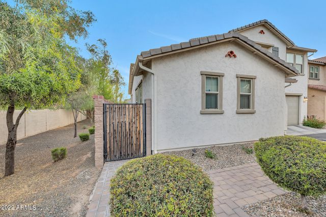 4625 E BECK Lane, Phoenix, AZ 85032