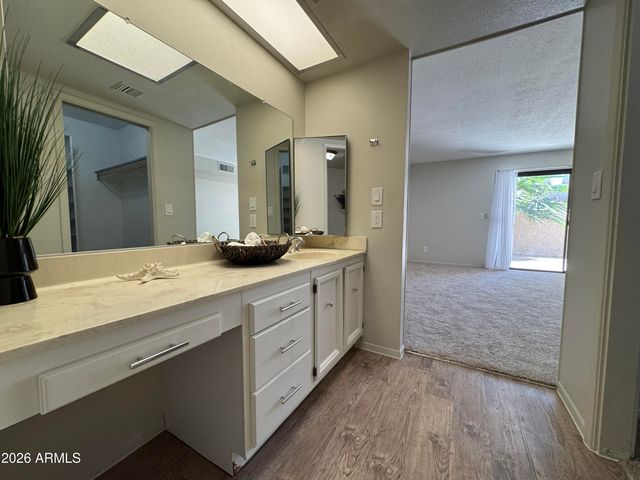 7843 E VALLEY VIEW Road, Scottsdale, AZ 85250