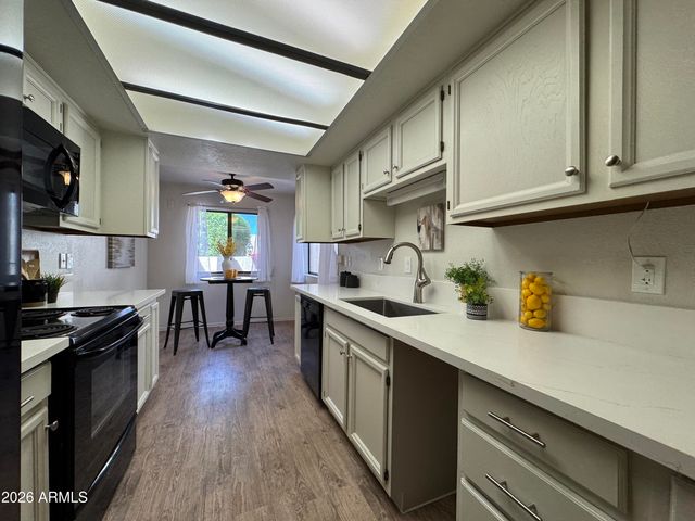 7843 E VALLEY VIEW Road, Scottsdale, AZ 85250