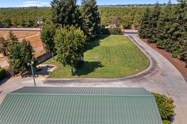 8300 Jantzen Rd, Modesto, CA 95357