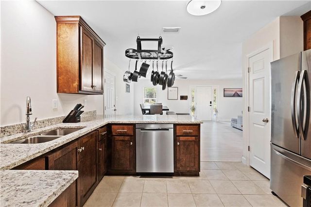 1933 Wildwood Place, Mobile, AL 36609