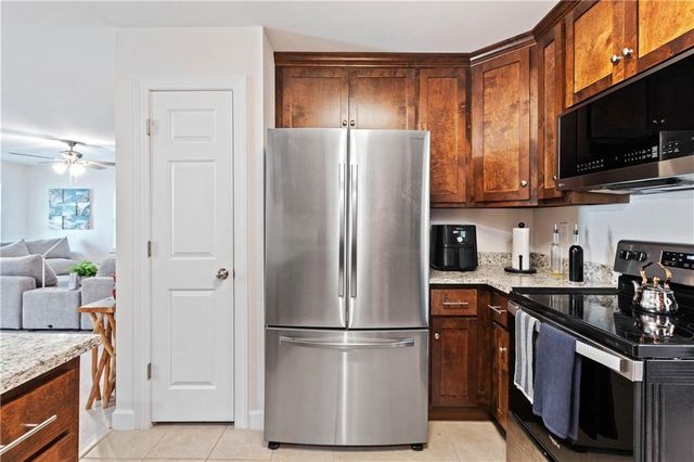 1933 Wildwood Place, Mobile, AL 36609