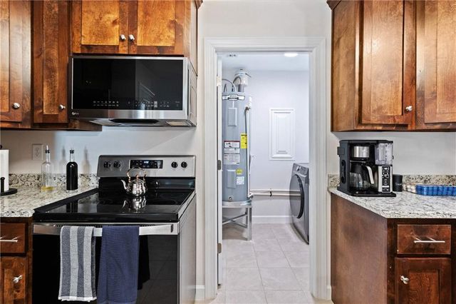 1933 Wildwood Place, Mobile, AL 36609