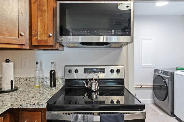 1933 Wildwood Place, Mobile, AL 36609