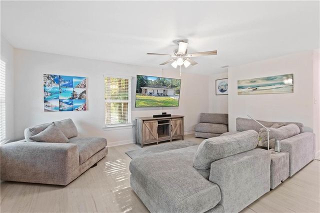 1933 Wildwood Place, Mobile, AL 36609