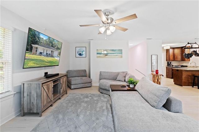 1933 Wildwood Place, Mobile, AL 36609