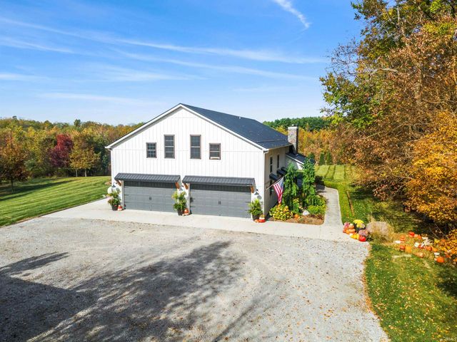 1939 CR 68 Road, Auburn, IN 46706