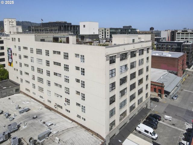 1314 Nw IRVING St 212, Portland, OR 97209